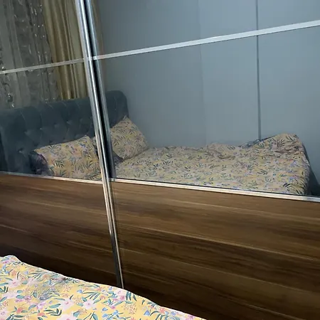 Lägenhet Zirve Apartman Istanbul